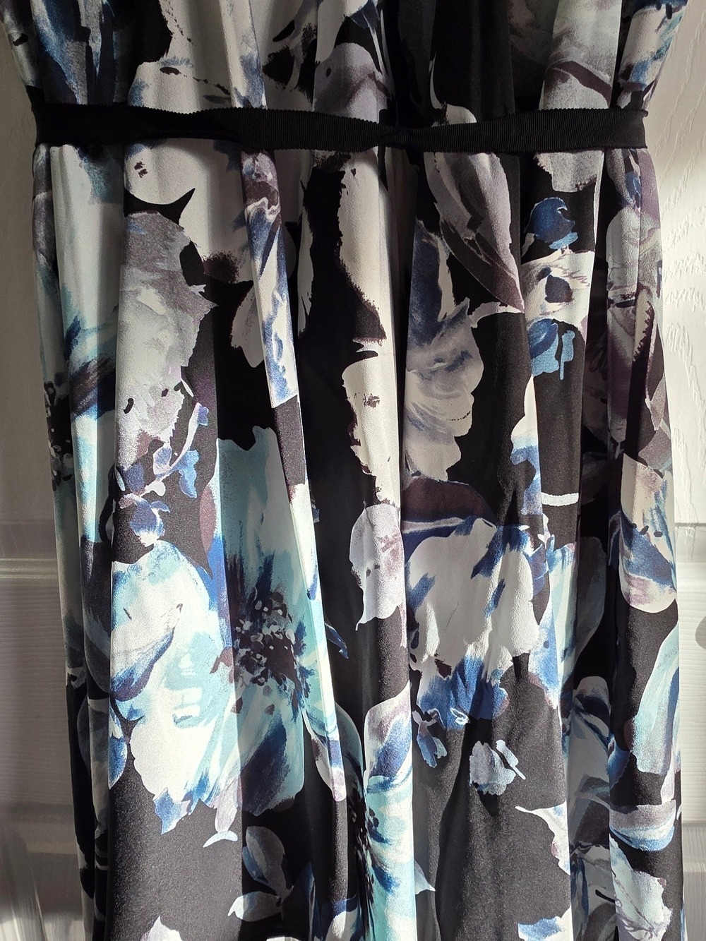 4/$67 Deal! Rickis Floral Black and Blue Sleeveless Women's Dress - Picture 11 of 14